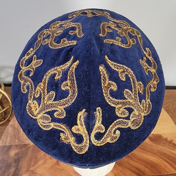 Vintage Central Asian Takia Cap - Blue Velvet & Gold Embroidery Skullcap main image 4